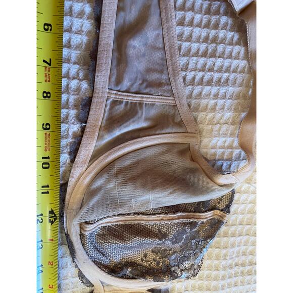 Wacoal Sheer Floral Lace Affair Underwire Champagne & Gray Bra 38DD 851256 - Picture 11 of 12